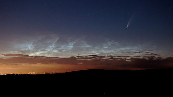 Comet Neowise, Noctilucent Clouds and the lights of Manchester